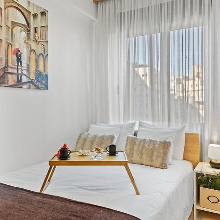 City Vibes Apartment Bukarest Kültér fotó