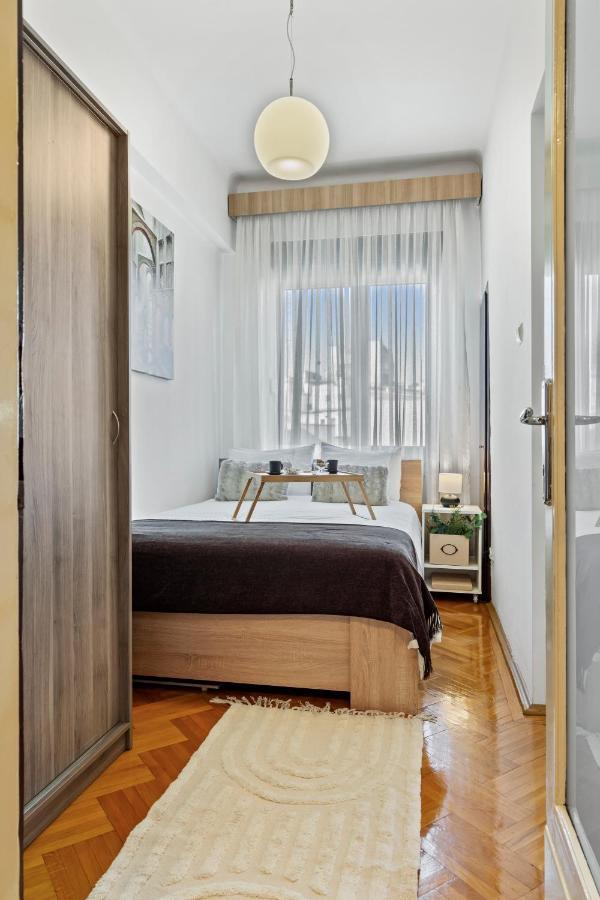 City Vibes Apartment Bukarest Kültér fotó