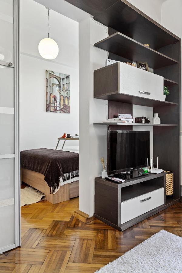 City Vibes Apartment Bukarest Kültér fotó