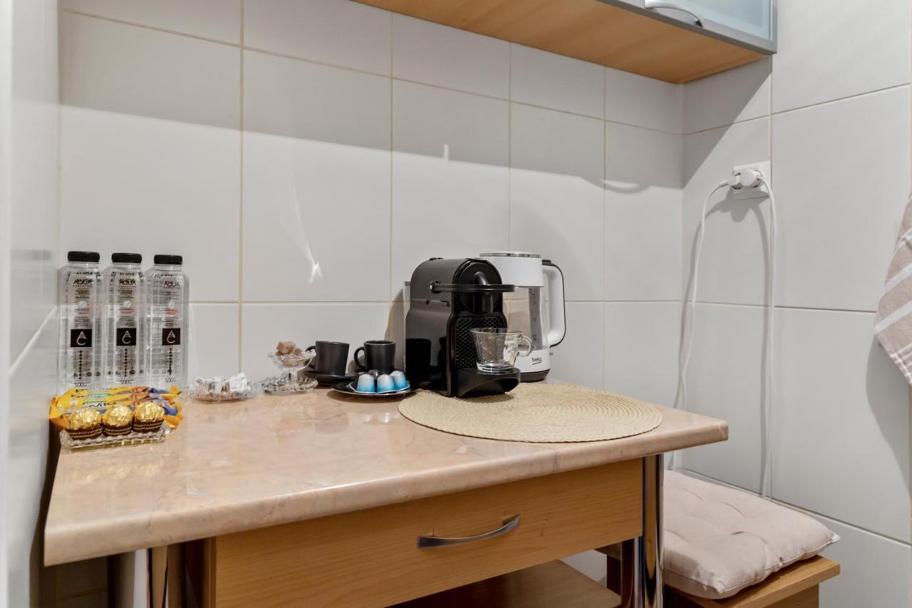 City Vibes Apartment Bukarest Kültér fotó